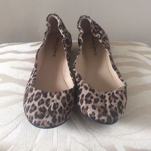 Leopard print ballet flats